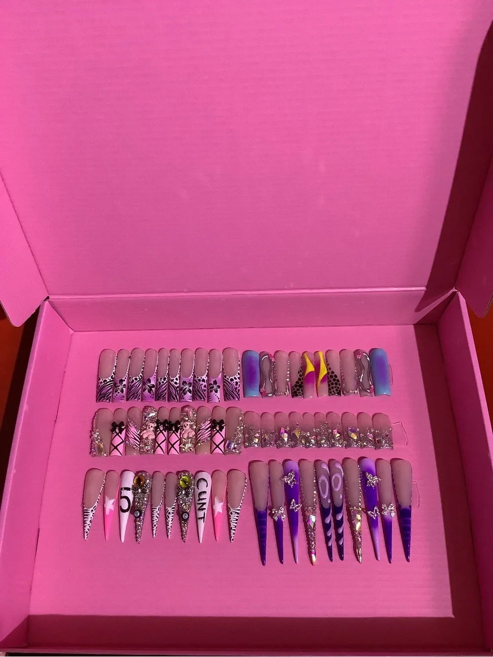 Custom Acrylic Press-On Nail Baddie Kit